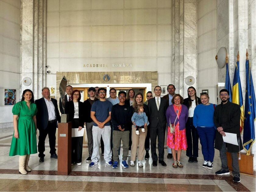 Consortium professors shape the TI4DM curriculum with insights from Romanian Academy researchers